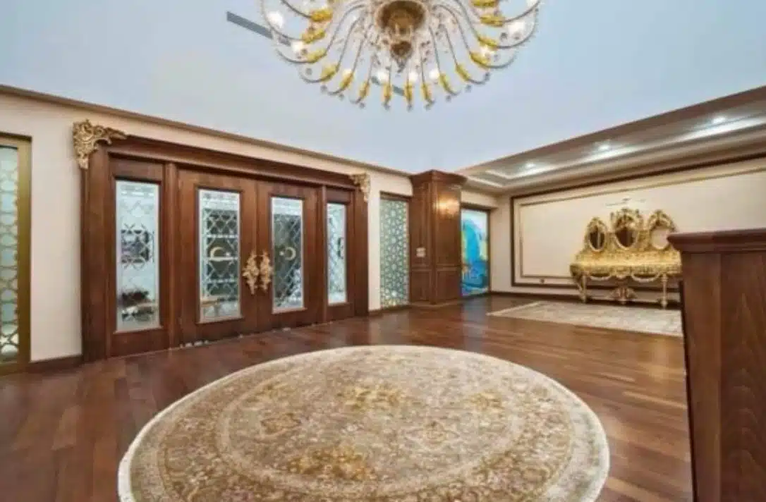 Un tel luxe n'existe pas ! Voici à quoi ressemble Sarayat du Dr Ahmed Dogan de l'intérieur sur près de 100 millions de photos 4