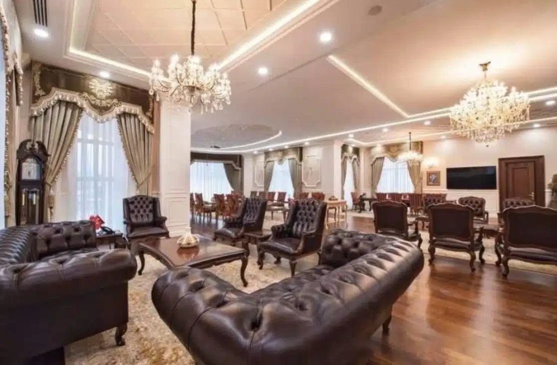 Un tel luxe n'existe pas ! Voici à quoi ressemble Sarayat du Dr Ahmed Dogan de l'intérieur sur près de 100 millions de photos 1